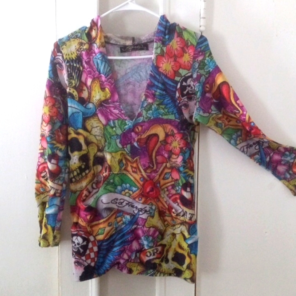 Ed Hardy Sweater with hood and pockets. PERFECT FOR COLD WEATHER WITH STYLE